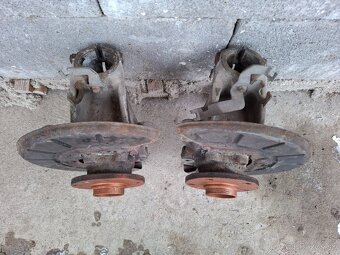 Predne otoče VW Passat B6 - 2