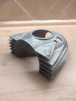 Kryt karburátora - 2