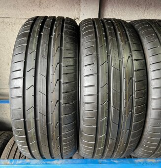 Letné pneumatiky Hankook 215/45R18 - 2
