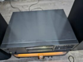 TECHNICS COMPACT DISC PLAYER SL-PS900 - 2