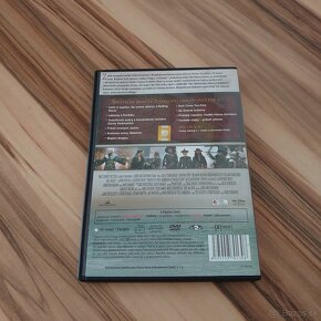 • Na predaj DVD film Piráti z Karibiku Na konci sveta • - 2