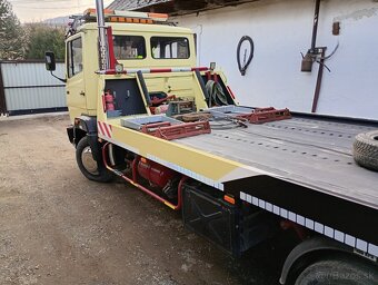 Odtahovka Mercedes - 2