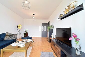 REZERVOVANÉ Pekný 3 izbový byt na prenájom - 2