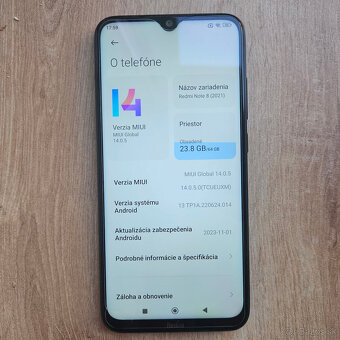 Mobilny telefon Xiaomi Redmi Note 8 (2021) + darceky - 2