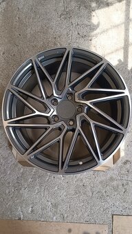 R18 5x112 mm ALU disky KESKIN - 2
