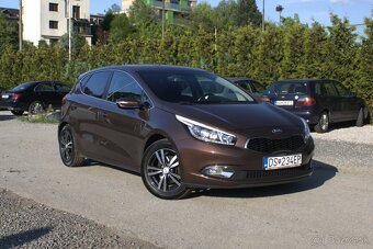 Kia Ceed 1.6i, 134k, MT6 - 2