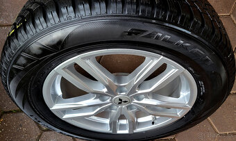 alu R17 5x114,3 senzory tlaku (pneu 215/65) orig. Mitsubishi - 2