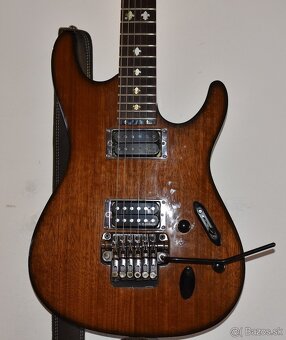 Ibanez S320 - 2