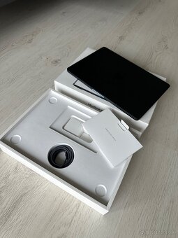 Macbook Air 2022 M2 256gb - 2