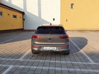 Volkswagen golf 8 1.5 etsi - 2
