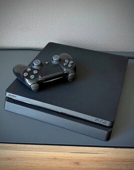 Sony PlayStation 4 slim (500 Gb) - 2
