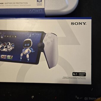 Nový PlayStation Portal Remote Player + pouzdro - 2