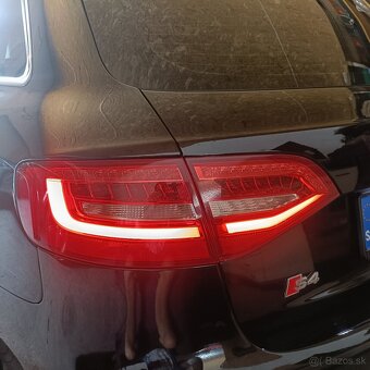 Audi A4 B8 facelift zadne Led svetla - 2