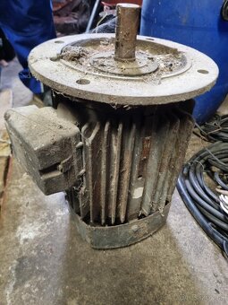 Motor 2.2kw 1420 otáčok - 2