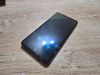 Samsung A52s 128gb displej bez jedineho skrabanceku mal nale - 2