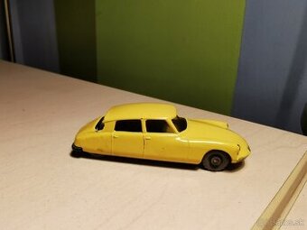 ZLAVA Matchbox lesney regular wheels Citroen DS - 2