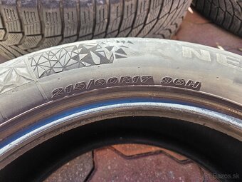 215/60 R17 - 2