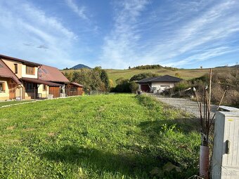 Pozemok 1173 m² vhodný na rodinný dom v Žaškove - 2