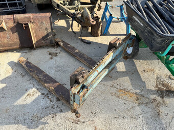 Predám paletove vidlice na UNC - 2