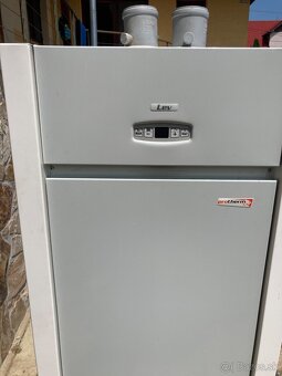 Predám kondenzačný plynový kotol protherm lev kkz30 - 2