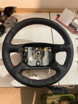 Golf 4 volant štvorramenný - 2