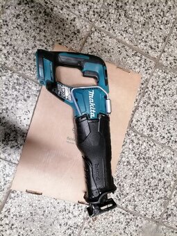 Aku chvostova píla,, MAKITA DJR 187 Z,,18V---130€ - 2