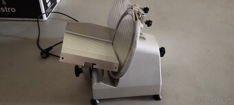 Nárezový stroj Stalgast - 2