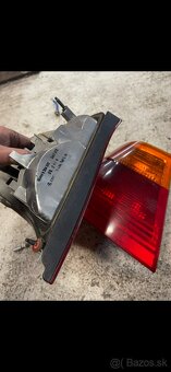 Zadne svetla Bmw e46 sedan - 2