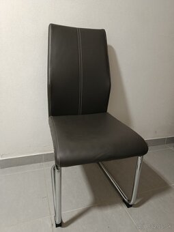 Jedálenské stoličky - 2