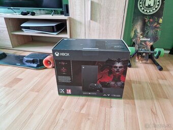 Xbox Series X 1TB SSD, 2x originál ovládače+hry - 2