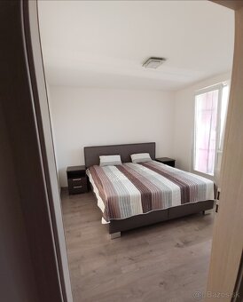 Prenájom - 3 izbový byt - 2