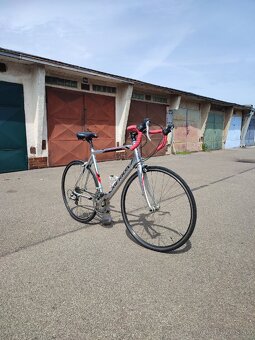 Cestný bicykel - 2