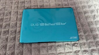 Predám Notebook Acer - 2