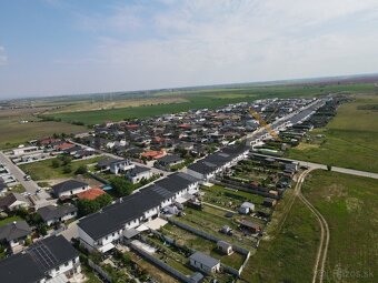 Štýlový 4 - izbový mezonet s terasou - Miloslavov - 2