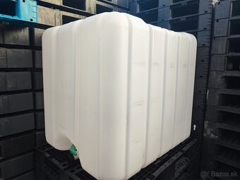 Predám 1000l ibc bublinu nádrž z ibc kontajnera - 2