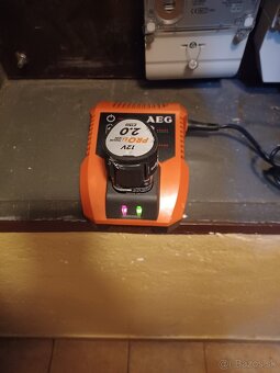AEG nabijacka baterie,aku 12V - 2