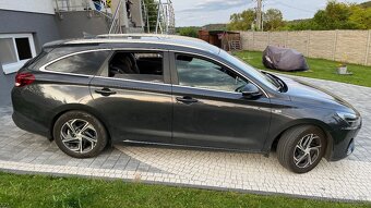 Hyundai i30 kombi Play 1.5 TGDI 118kw 12/2022 odpocet DPH - 2