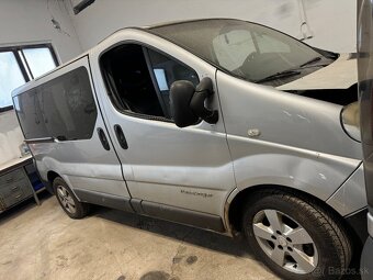 Renault trafic 2.5 dci 107kw nd - 2
