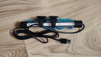 LED svetlo do akvária – 27 cm a 17cm USB, vodotesné - 2
