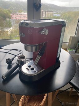 Kávovar delonghi - 2