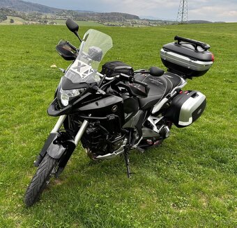 Honda VFR 1200X Crosstourer - 2
