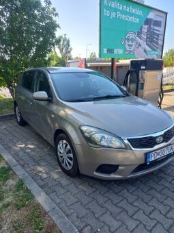 Kia Ceed - 2
