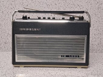 INGELEN TR 4002 》 Starožitné kabelkové prenosné radio - 2