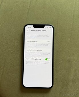 Apple iPhone 14 128GB - 2