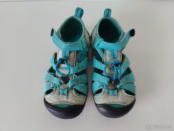 Sandále Keen CNX veľ. 32/33 - 2