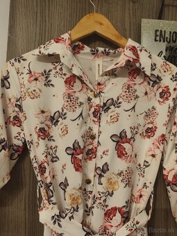 Nenosene kvietkovane saty. - 2