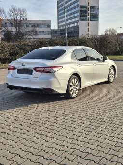 Toyota Camry 2020 - 2