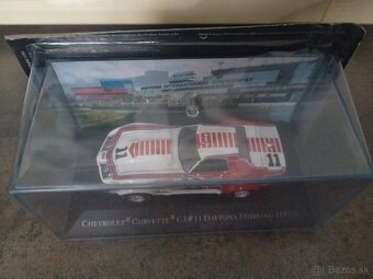 1:43 Chevrolet Corvette C3 - 2