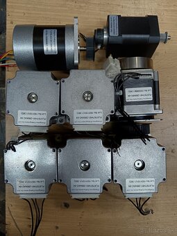 Krokove motory - 2