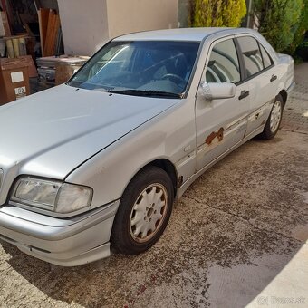 Predam mercedes c240 6v 2400 cm3 - 2